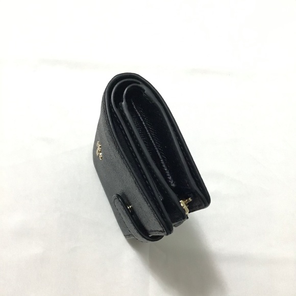 NEW COACH CrossgrainLeather Corner Zip Wallet - Picture 9 of 16